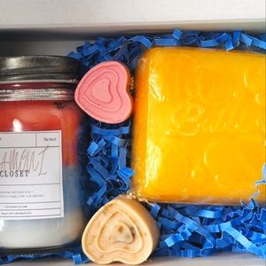 Soap candles and beauty bar